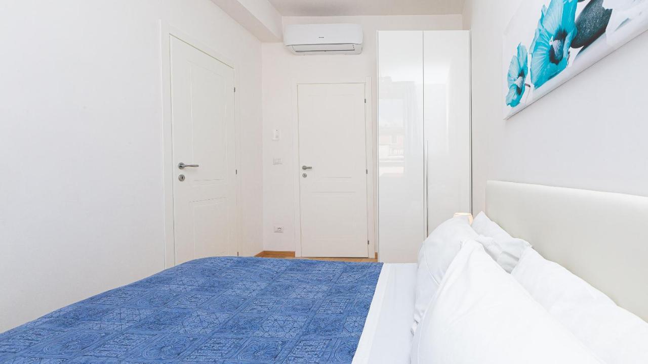 Karan'S Aparment Rental In Рим Экстерьер фото